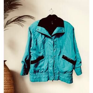 Vintage London Fog Windbreaker Boxy Oversized


 Small